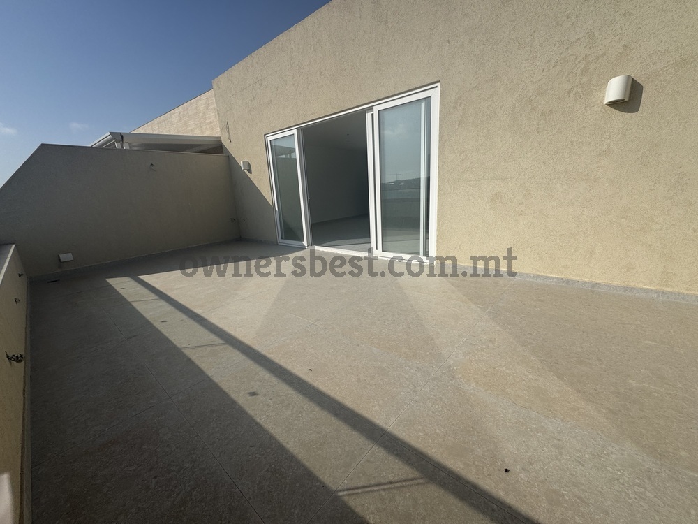 penthouse-in-naxxar