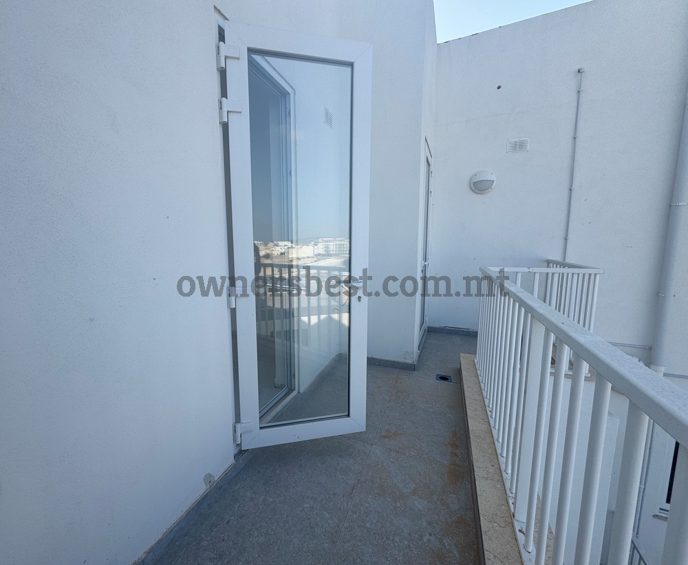 penthouse-in-naxxar