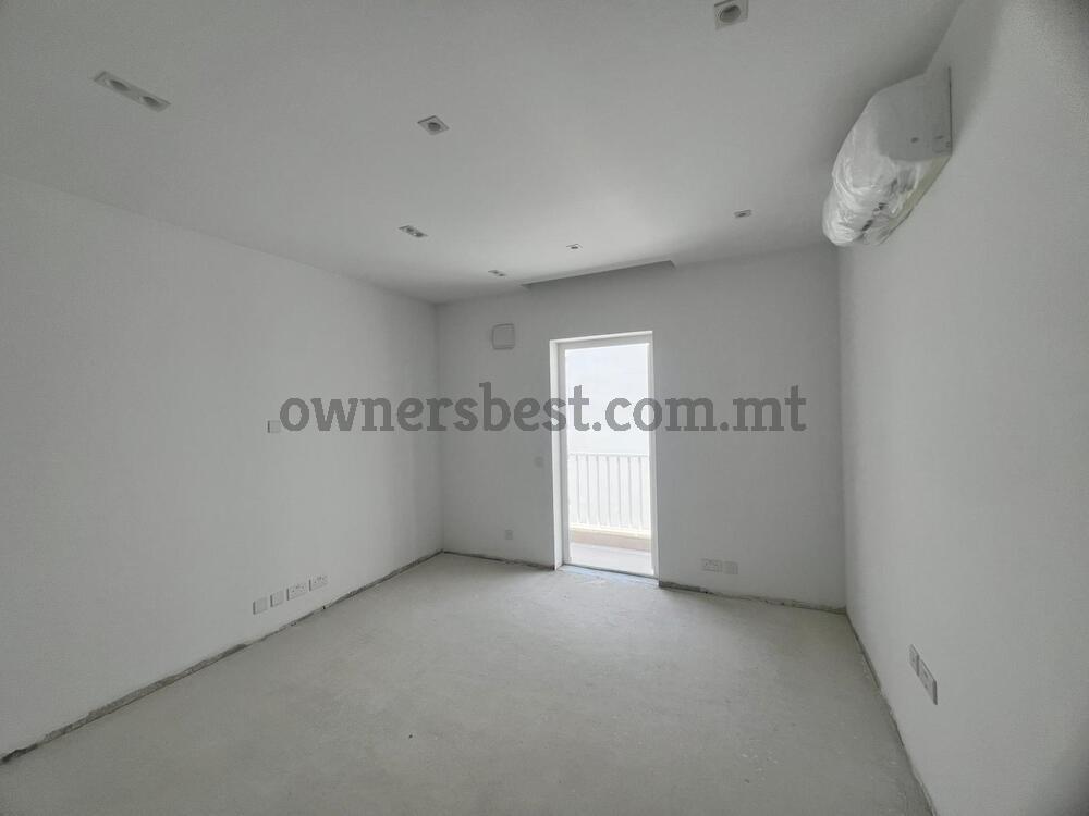 penthouse-in-siggiewi
