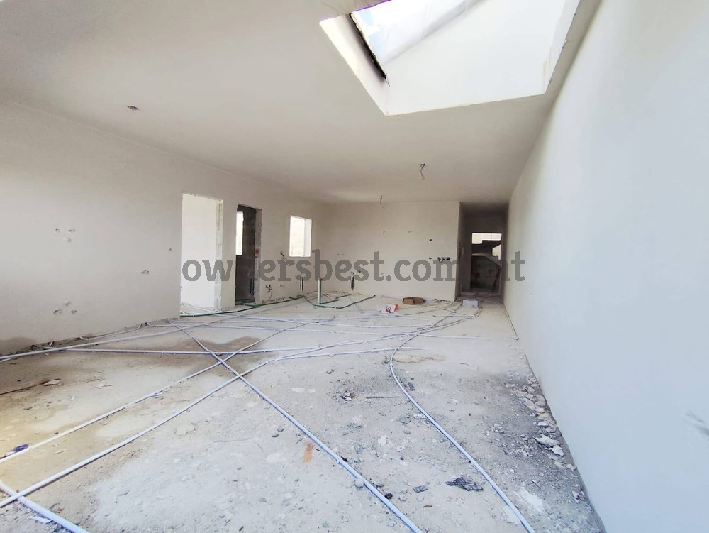 penthouse-in-zebbiegh