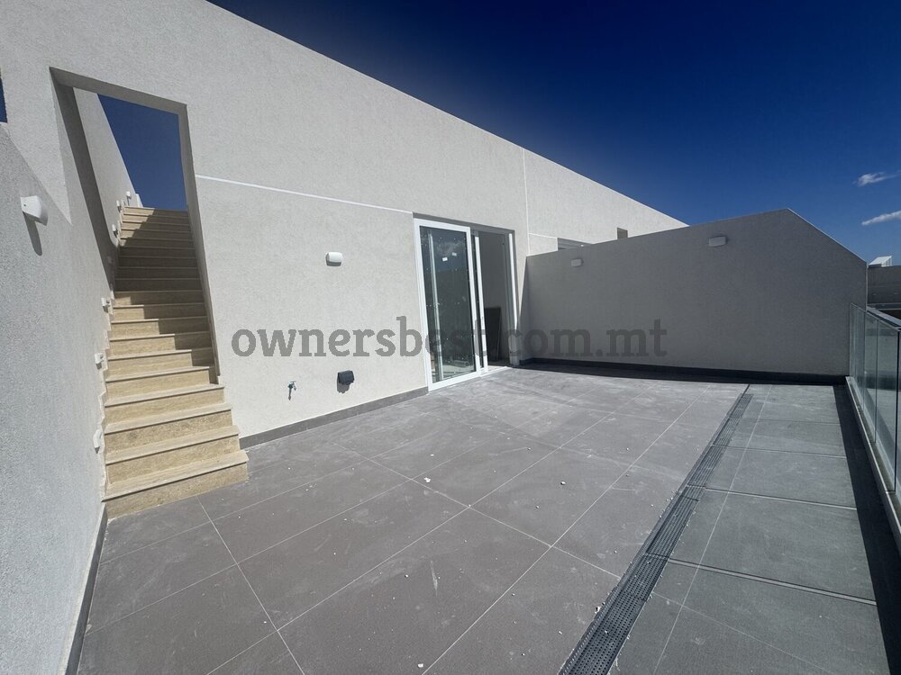 penthouse-in-mosta