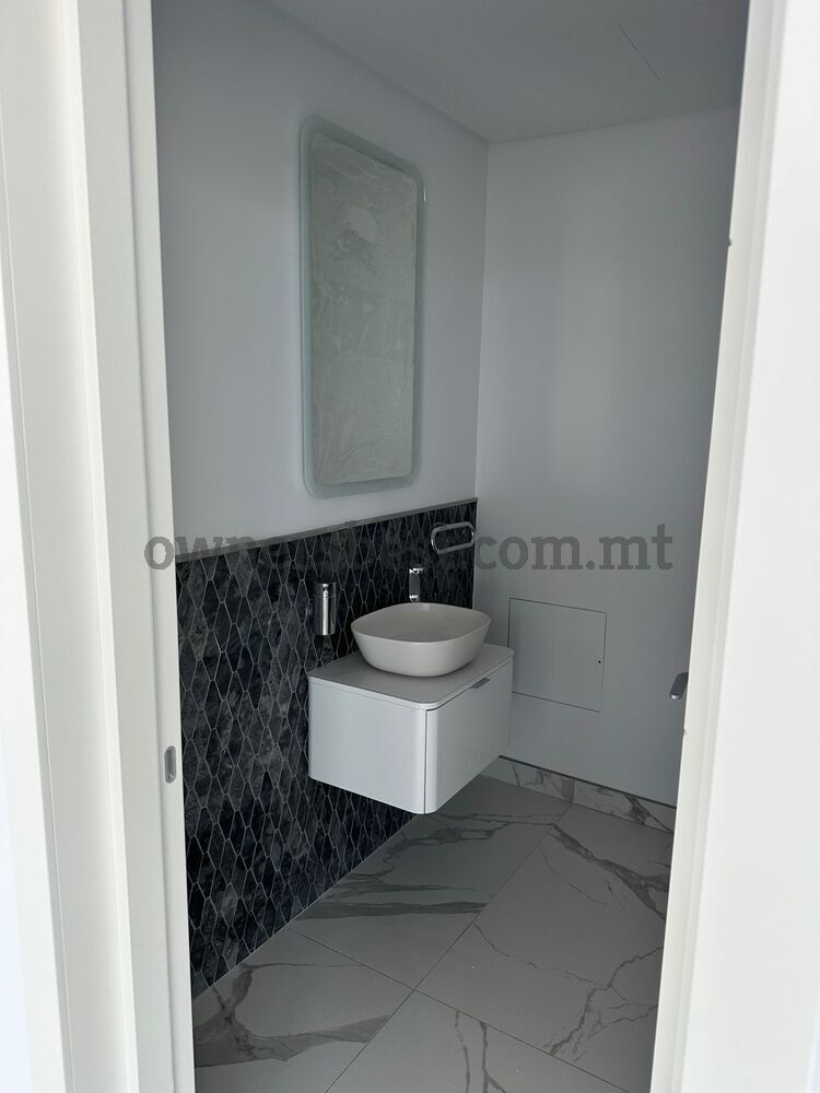 penthouse-in-kalkara