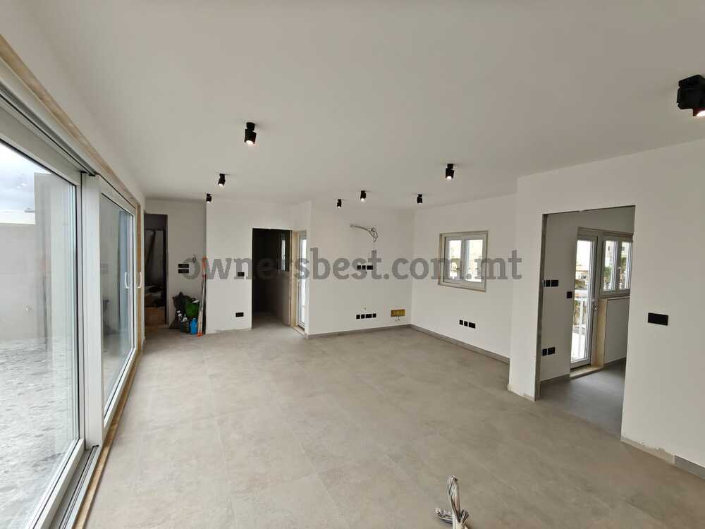 penthouse-in-bugibba