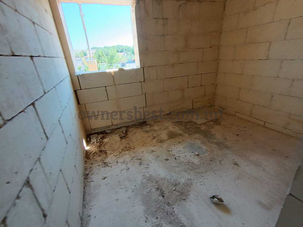 commercial-in-qormi