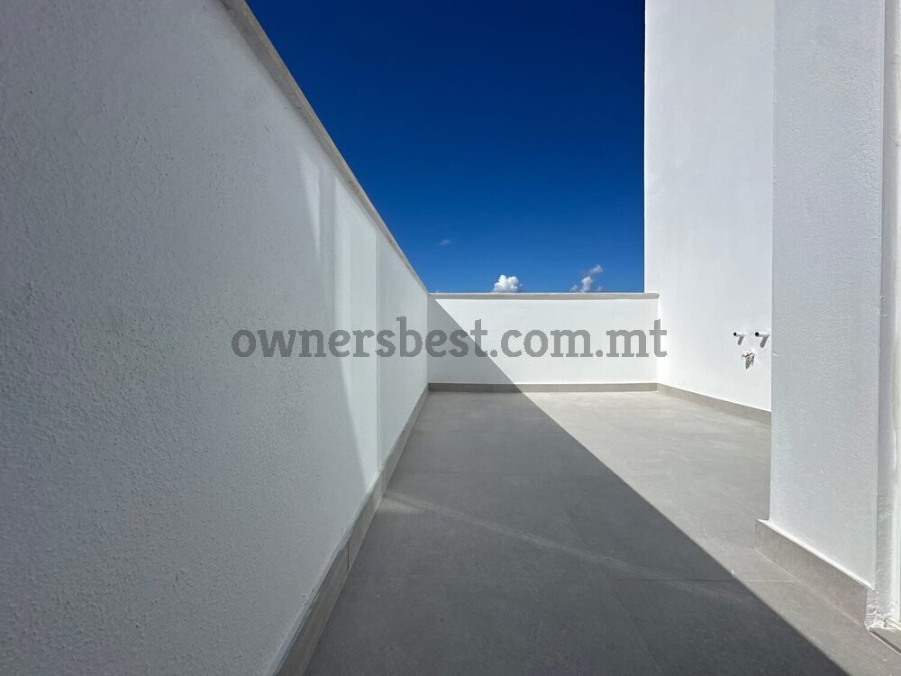 penthouse-in-ghadira