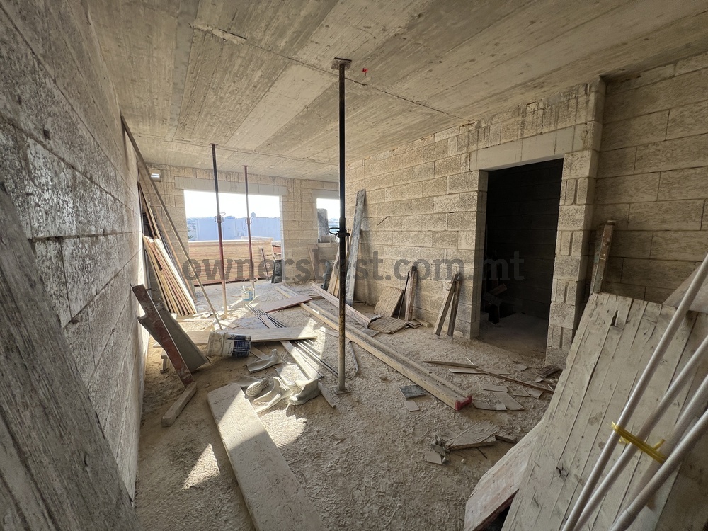 penthouse-in-mosta
