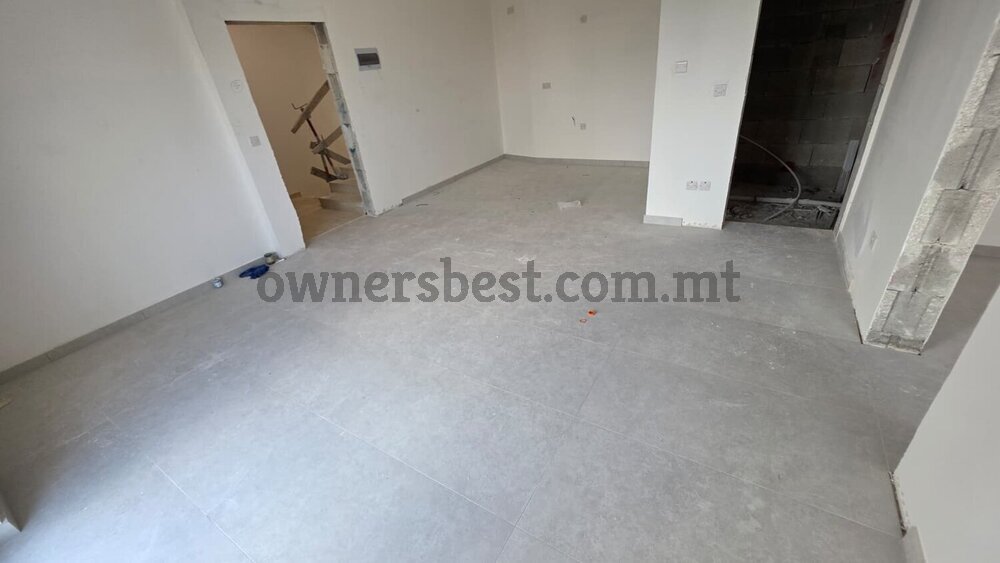 penthouse-in-naxxar
