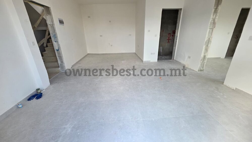 penthouse-in-naxxar