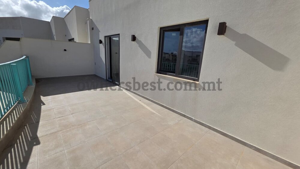 penthouse-in-naxxar