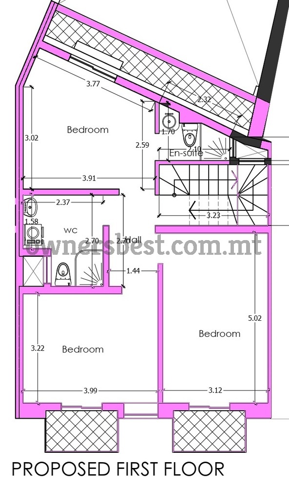 terraced-house-in-pieta