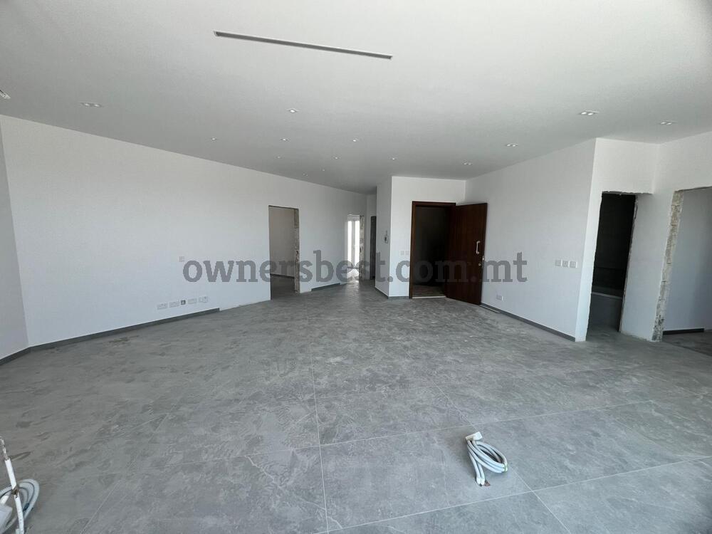 penthouse-in-siggiewi