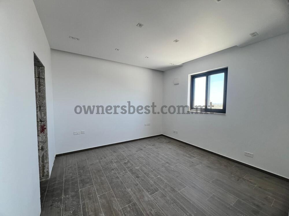 penthouse-in-siggiewi