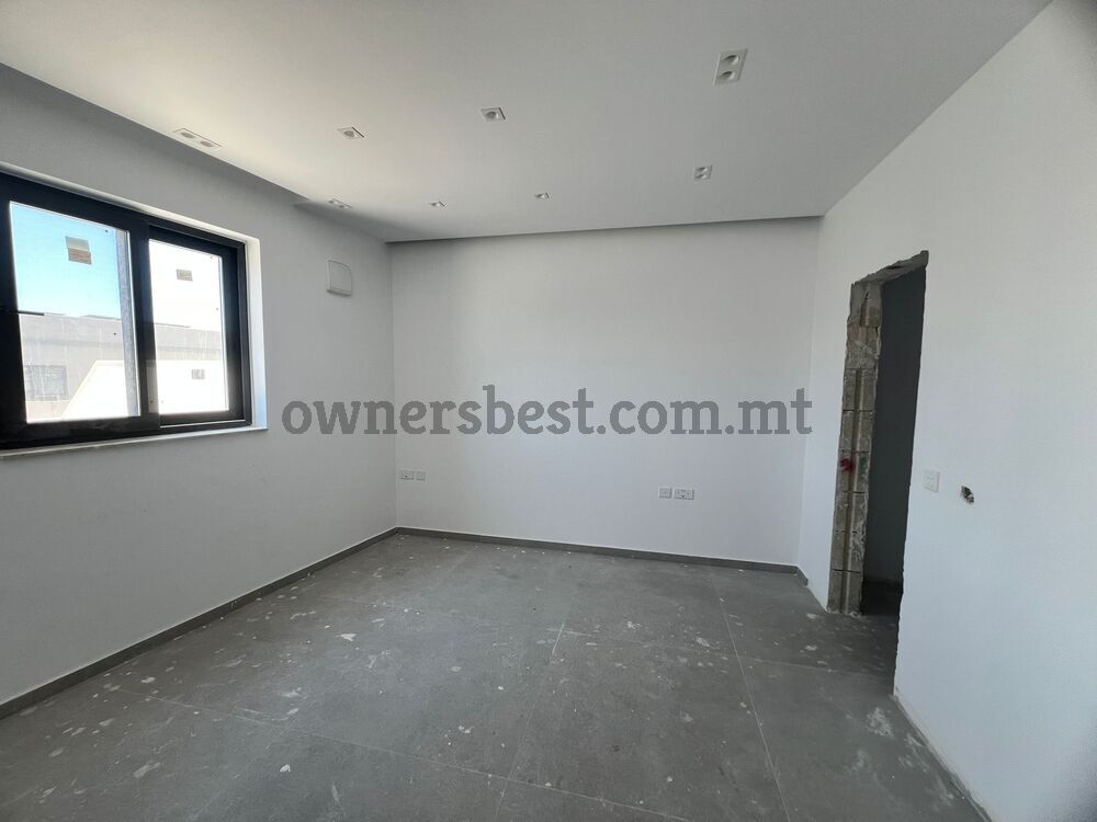 penthouse-in-siggiewi