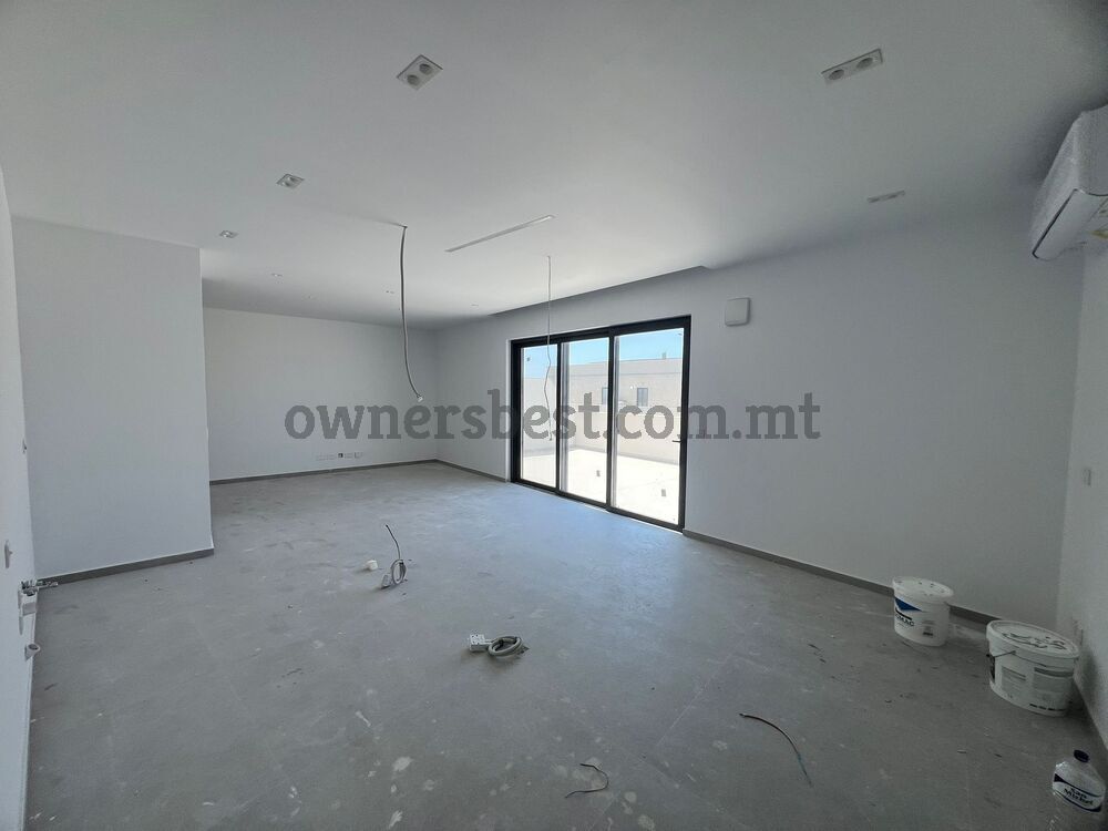 penthouse-in-siggiewi