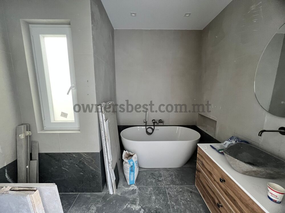 penthouse-in-siggiewi