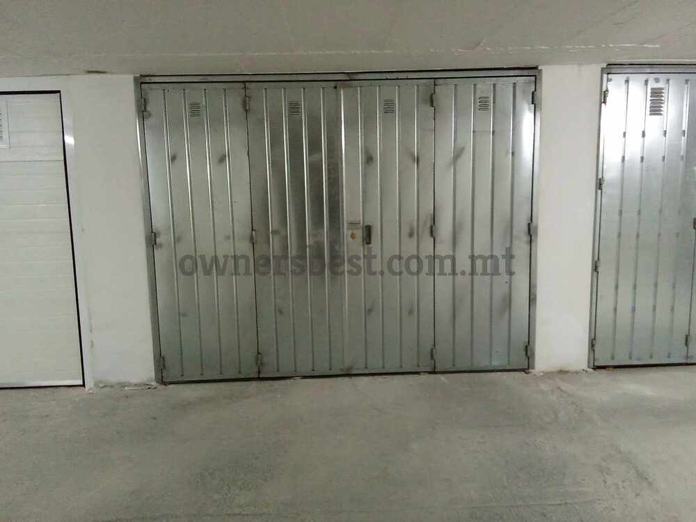 garage-basement-in-attard